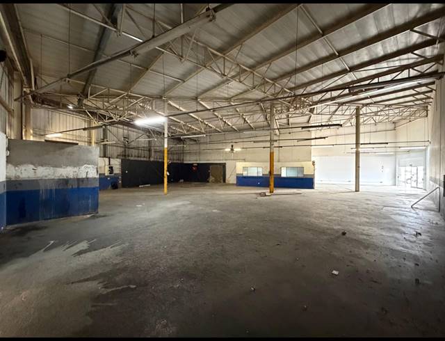 379M² WAREHOUSE TO LET IN HALFWAY HOUSE